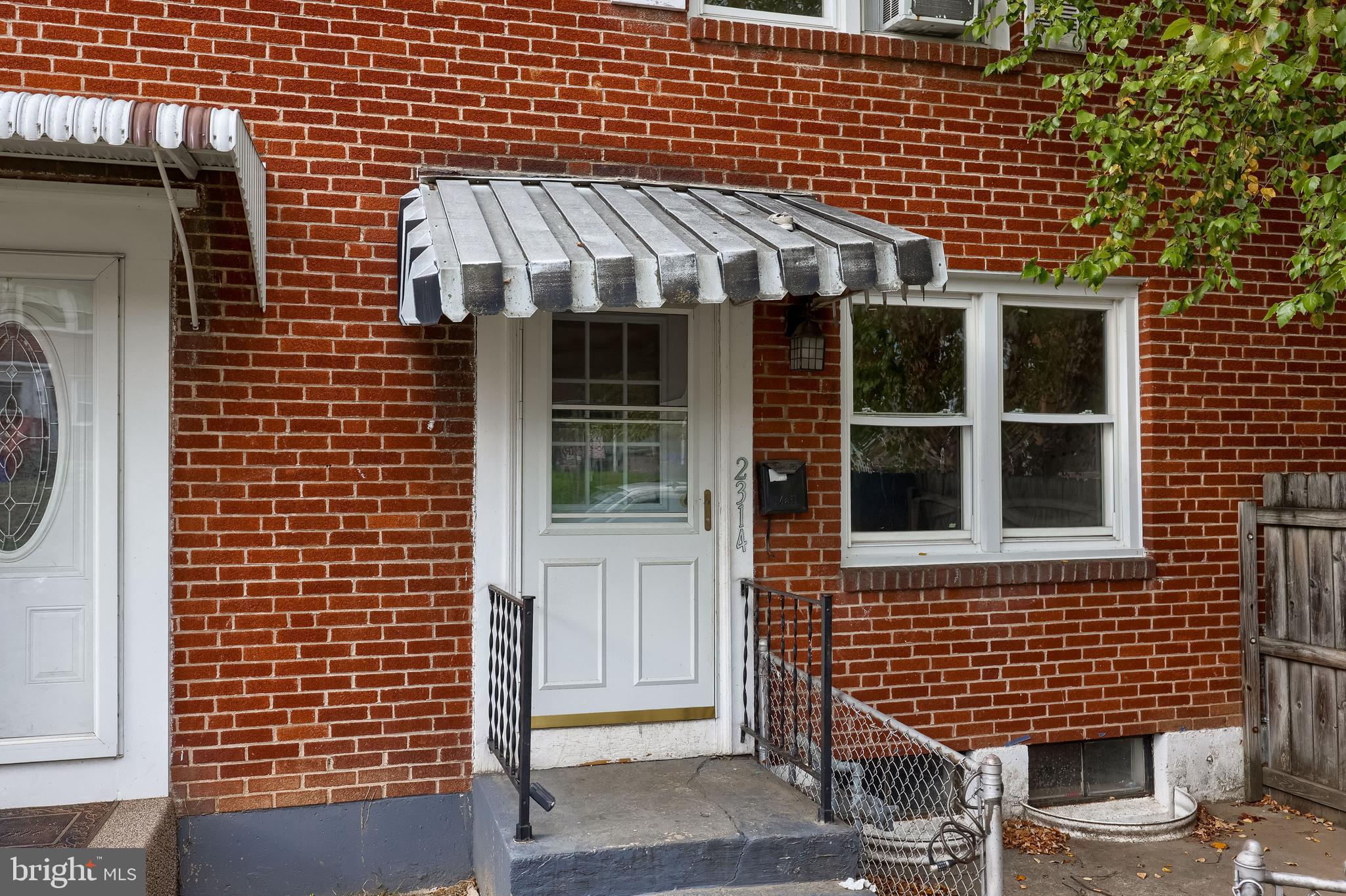 2314 KENSINGTON STREET