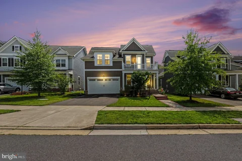 17929 Woods View Drive, Dumfries, VA MLS: VAPW2127232