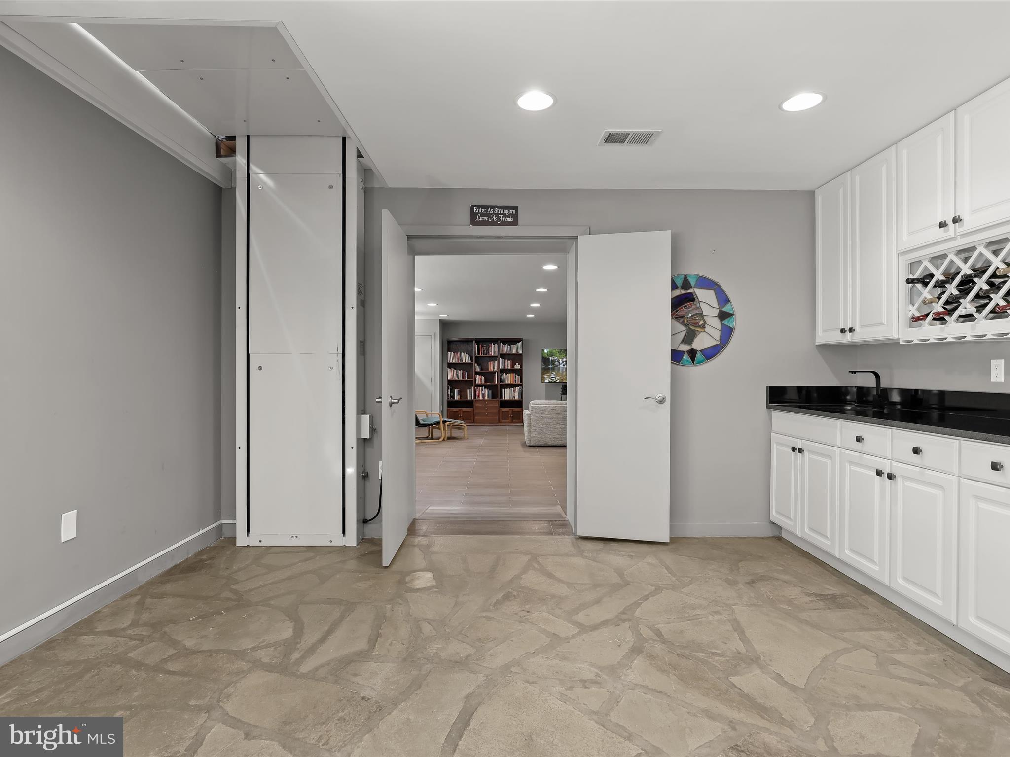 GREENCOURT HILLS - Residential