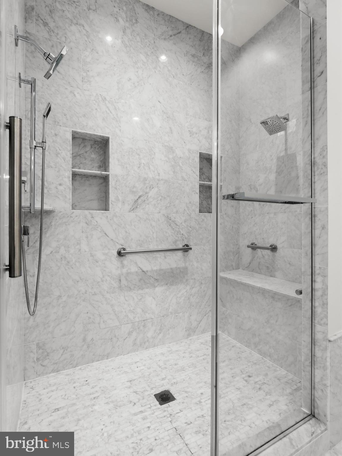 GREENCOURT HILLS - Residential