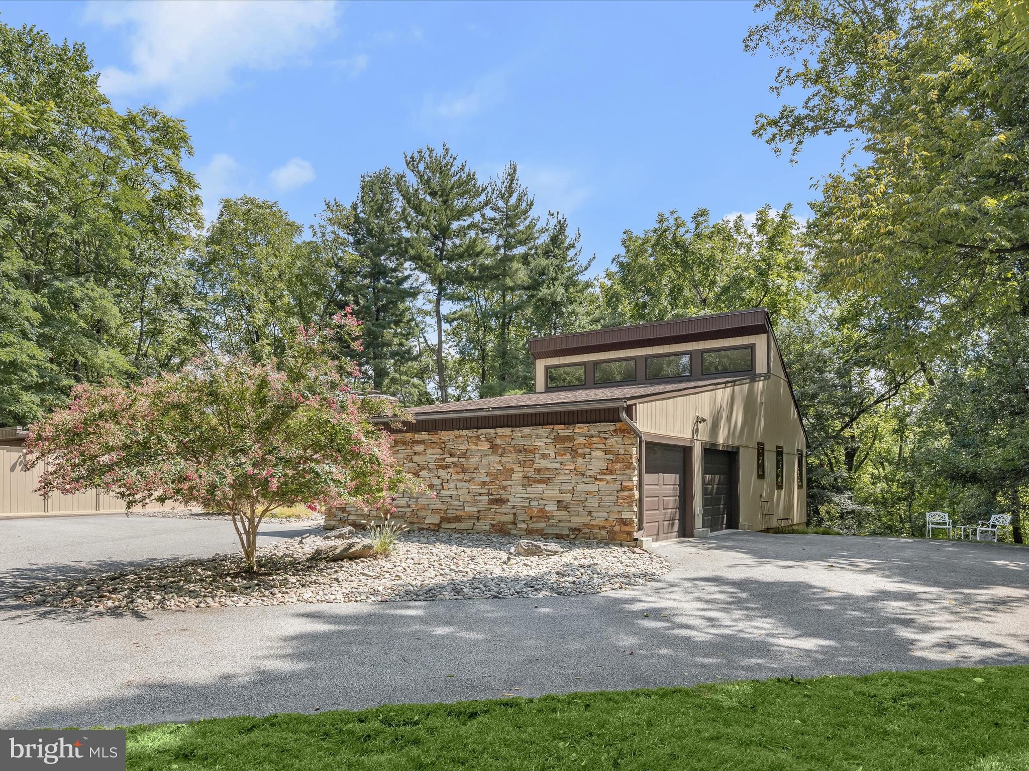 GREENCOURT HILLS - Residential