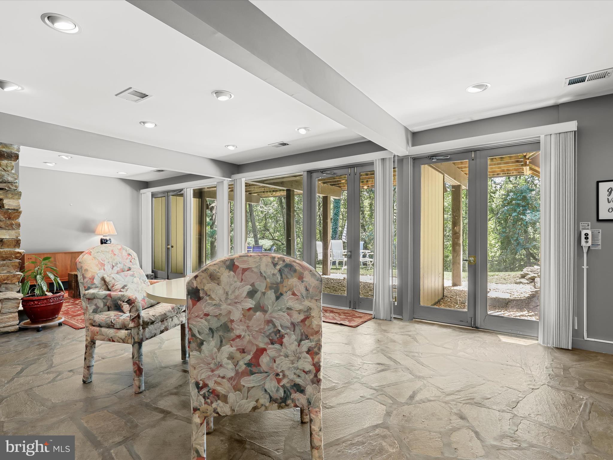 GREENCOURT HILLS - Residential