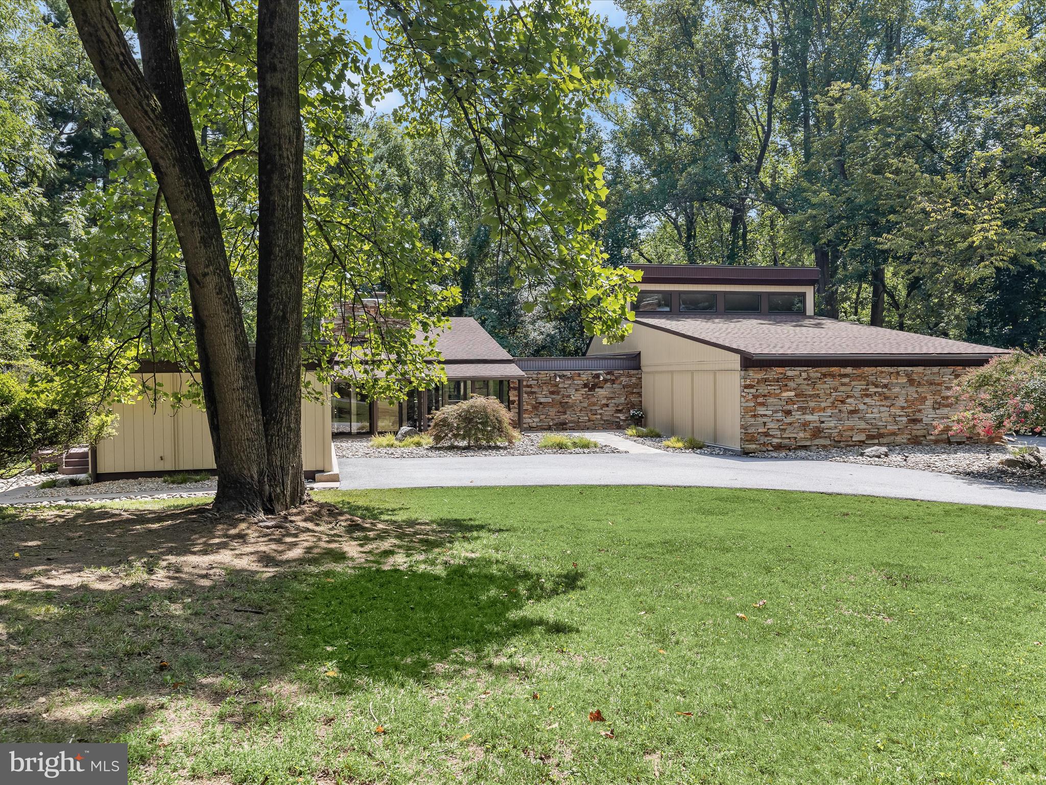 GREENCOURT HILLS - Residential