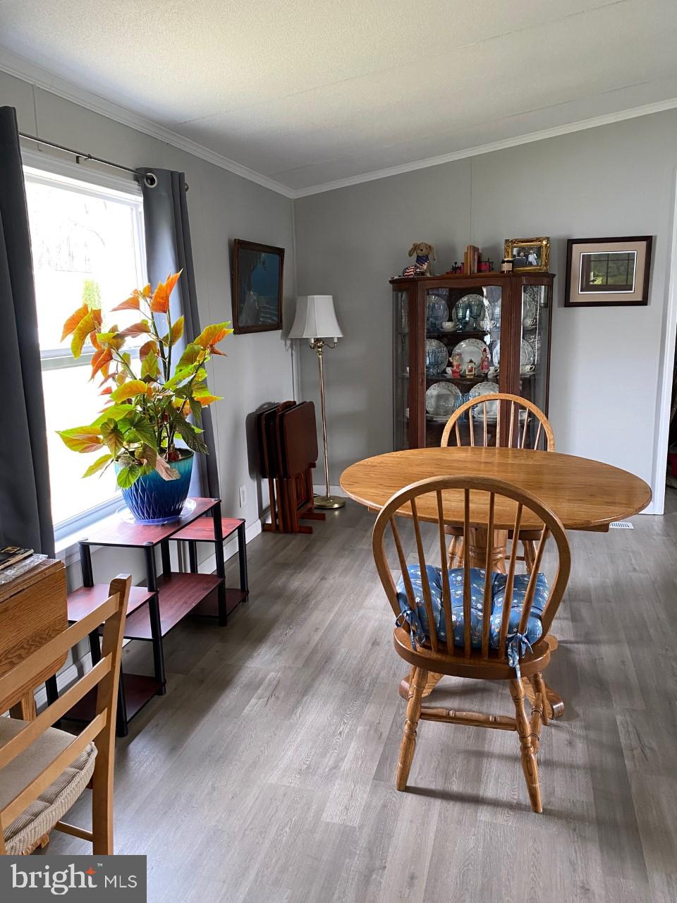 BUSH RIVER MANOR - Residential