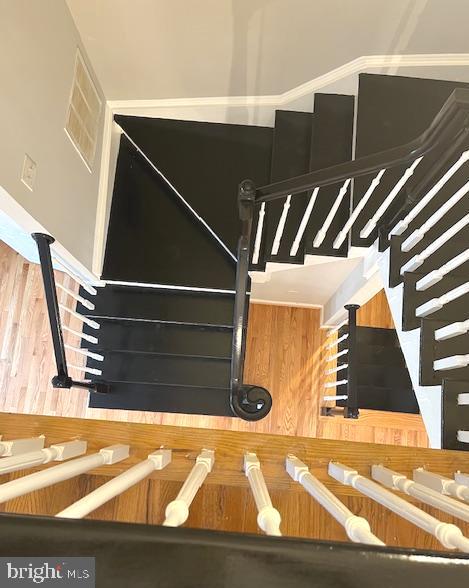 WILLOWS OF POTOMAC - Residential Lease