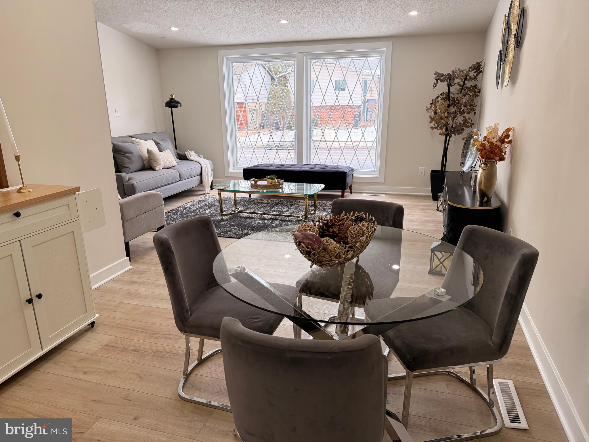 LAYDON PARK - Residential