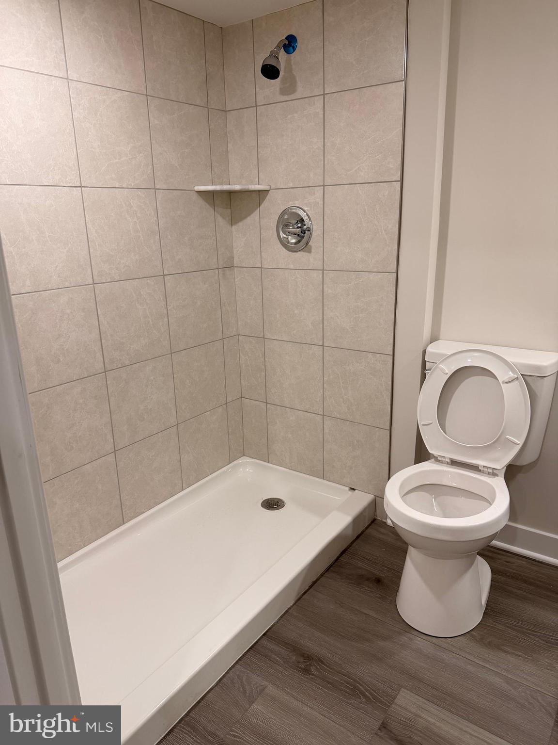 LAYDON PARK - Residential