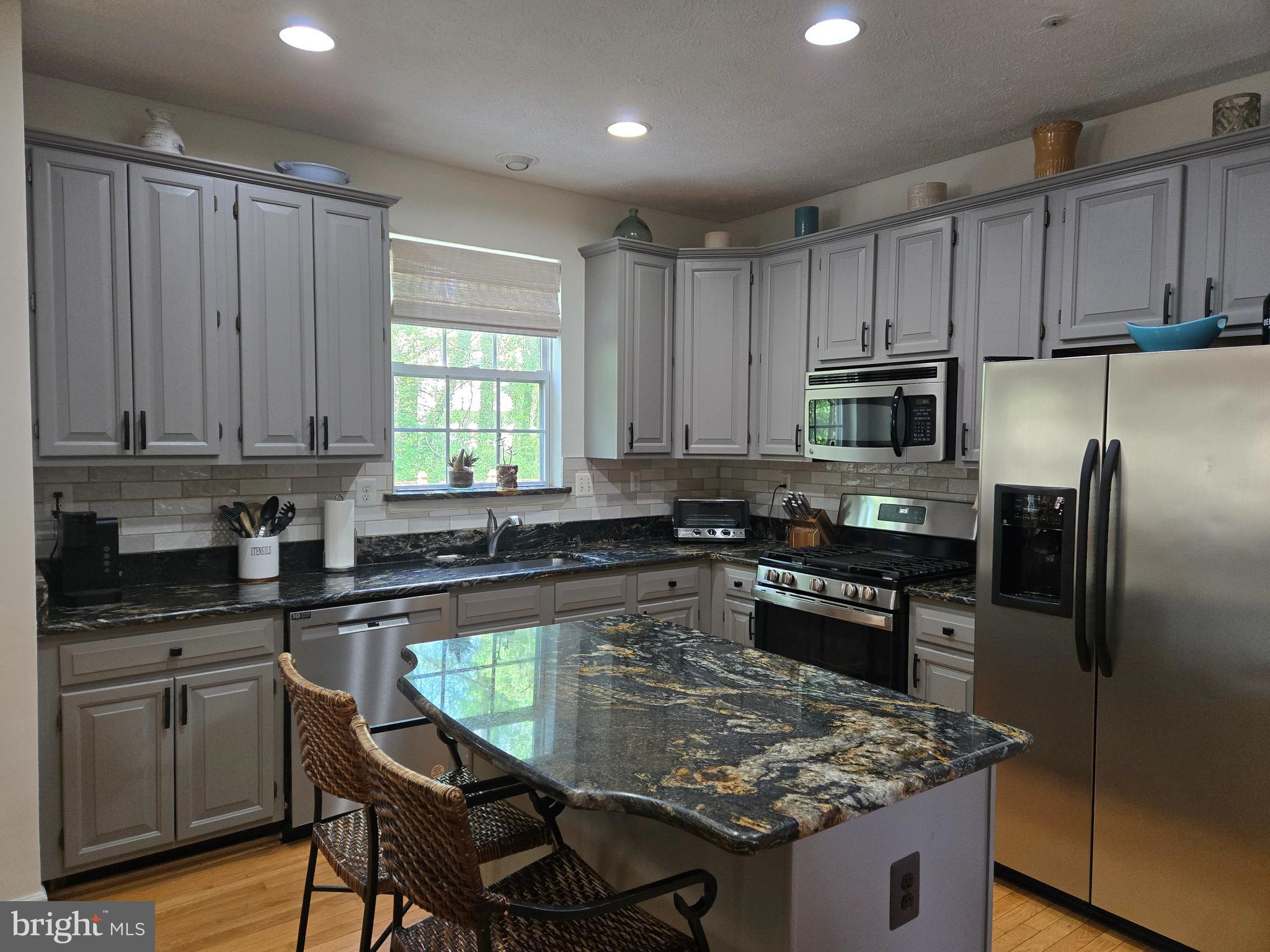 16104 ARROWROOT COURT