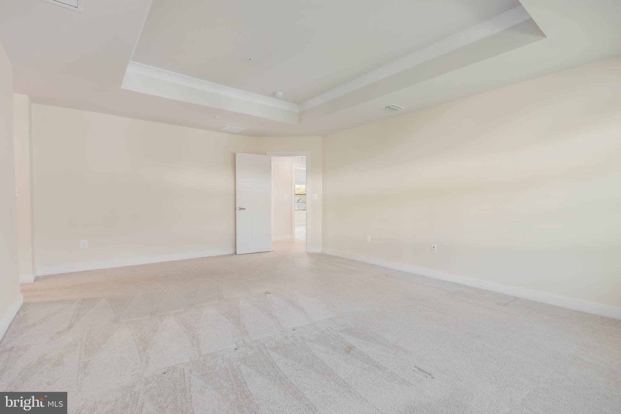 HERITAGE WOODS - Residential