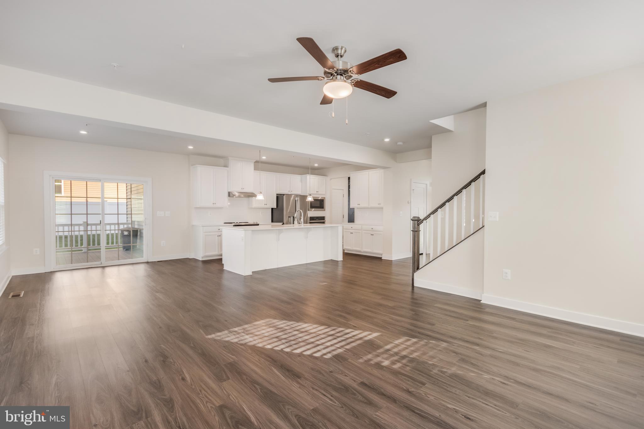 HERITAGE WOODS - Residential