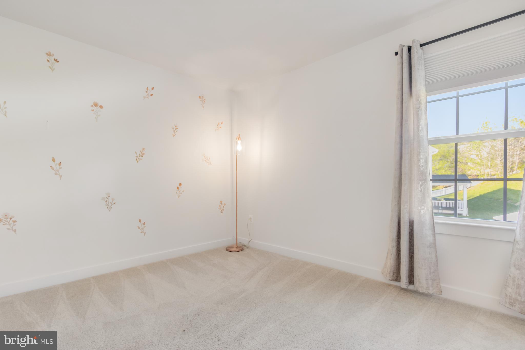 HERITAGE WOODS - Residential