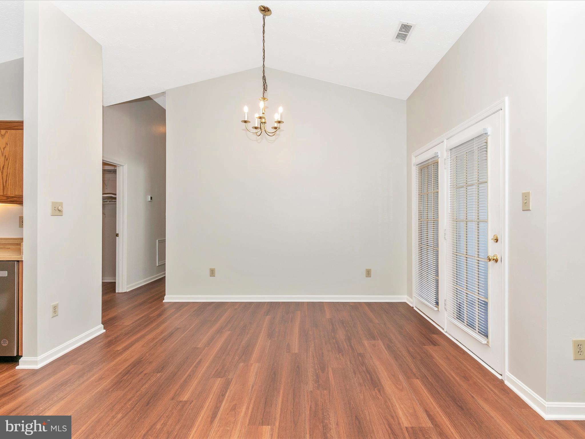 OLD FARM STATION - Residential