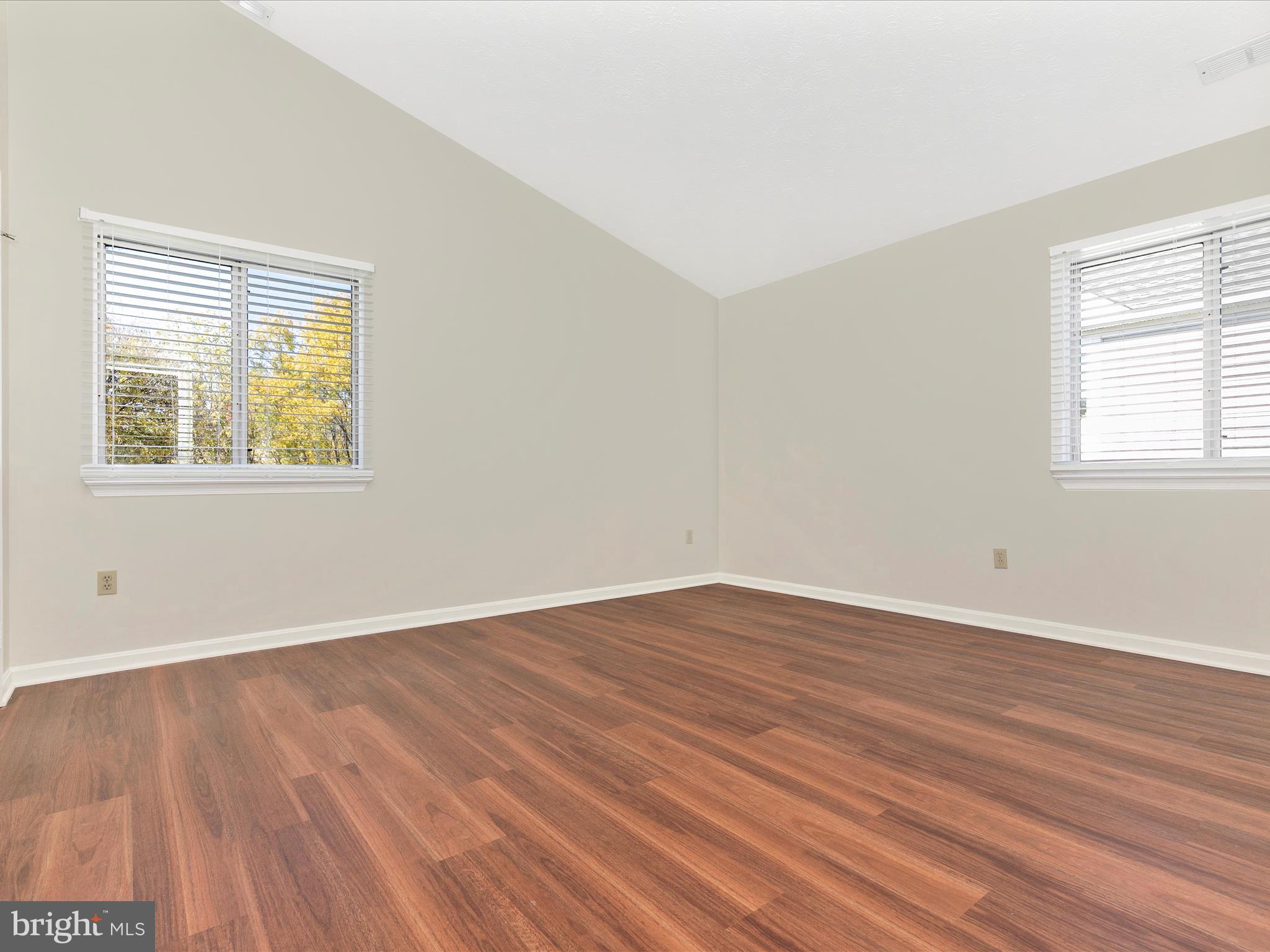 OLD FARM STATION - Residential