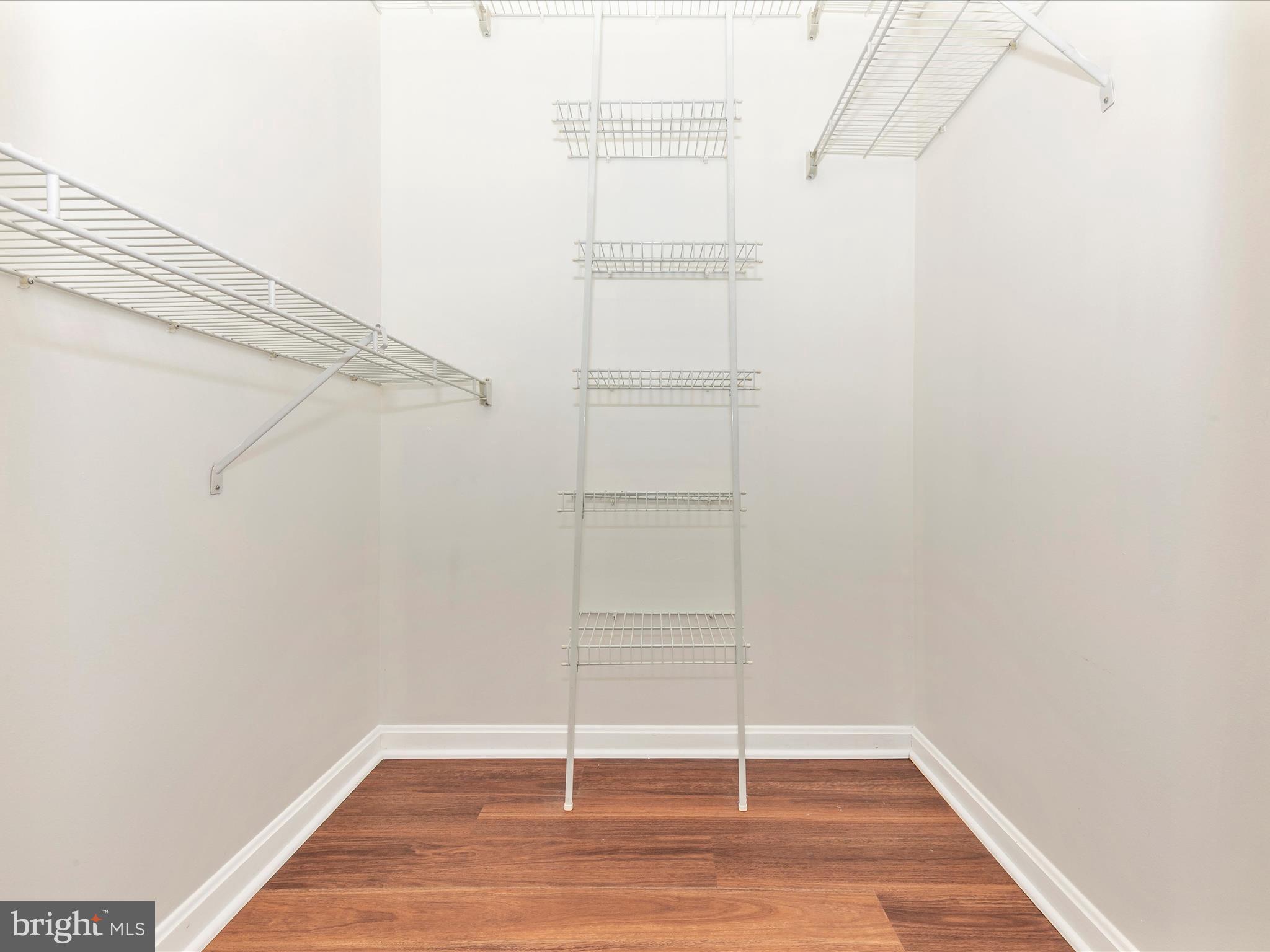 OLD FARM STATION - Residential