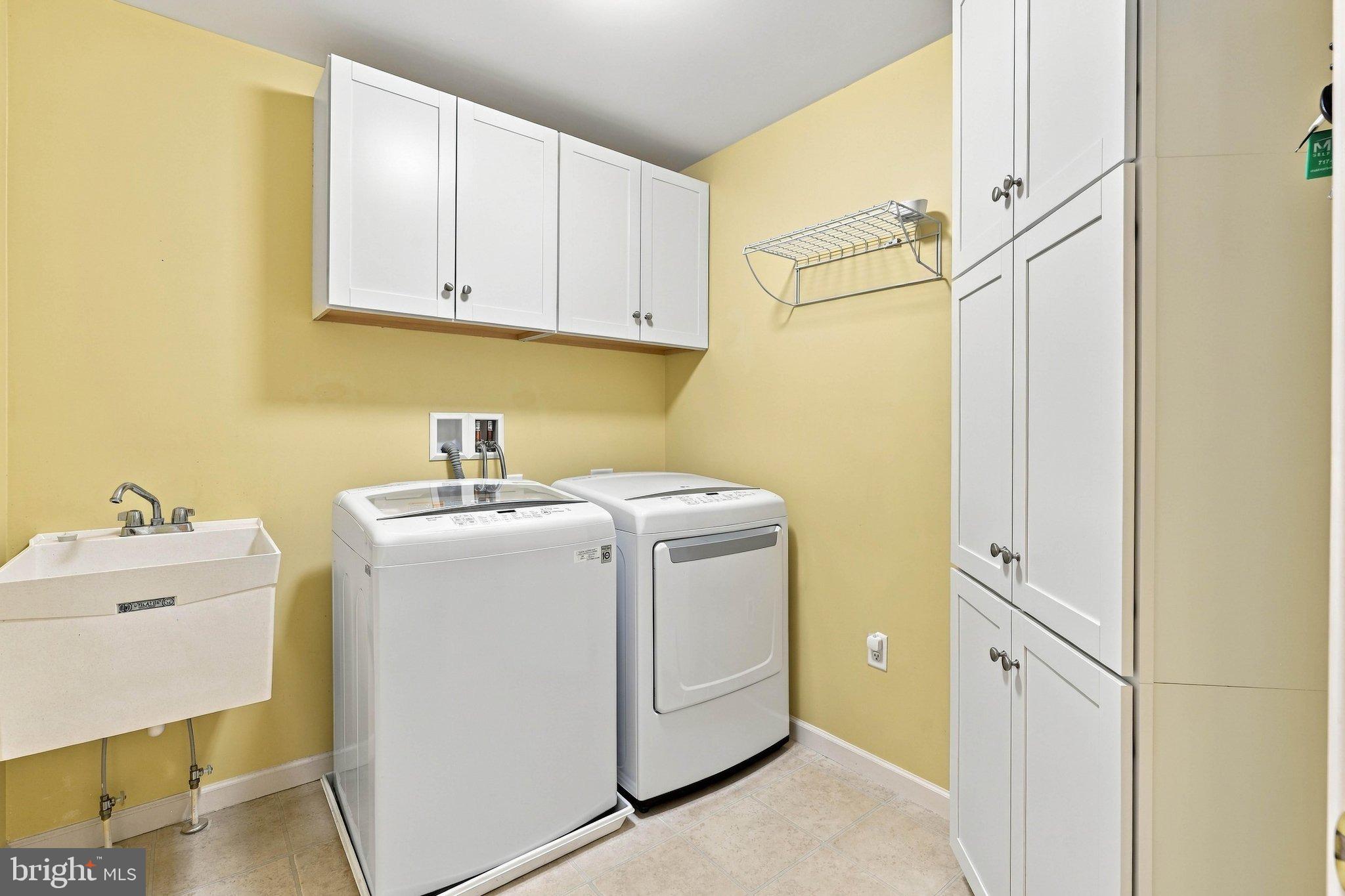 222 ROCKY KNOB WAY