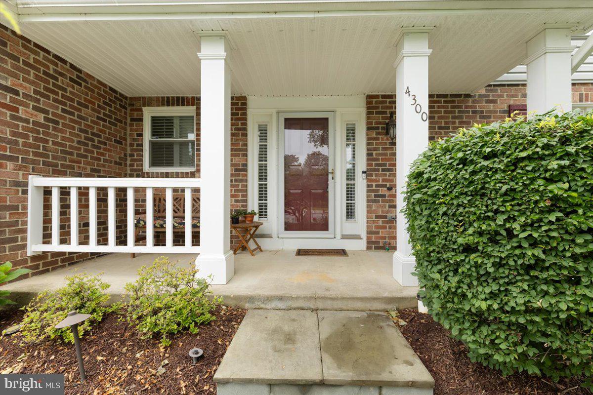 4300 TINSBERRY COURT