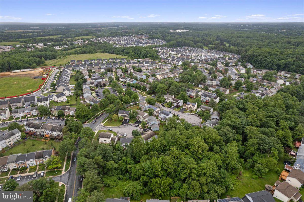 SADDLE CREEK - Residential