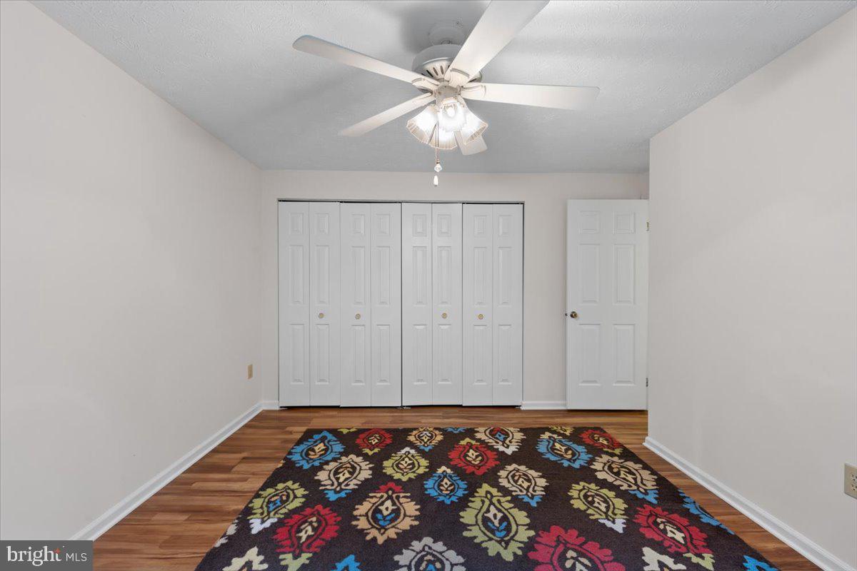 SADDLE CREEK - Residential