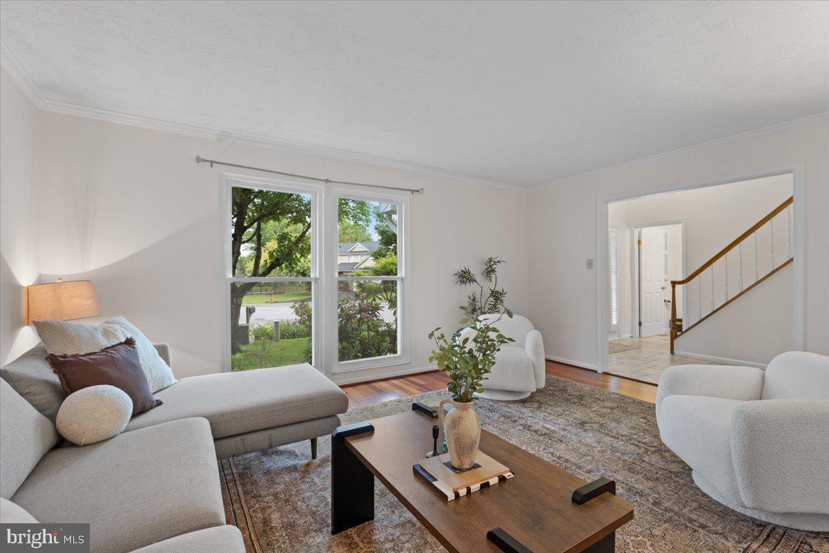 SADDLE CREEK - Residential