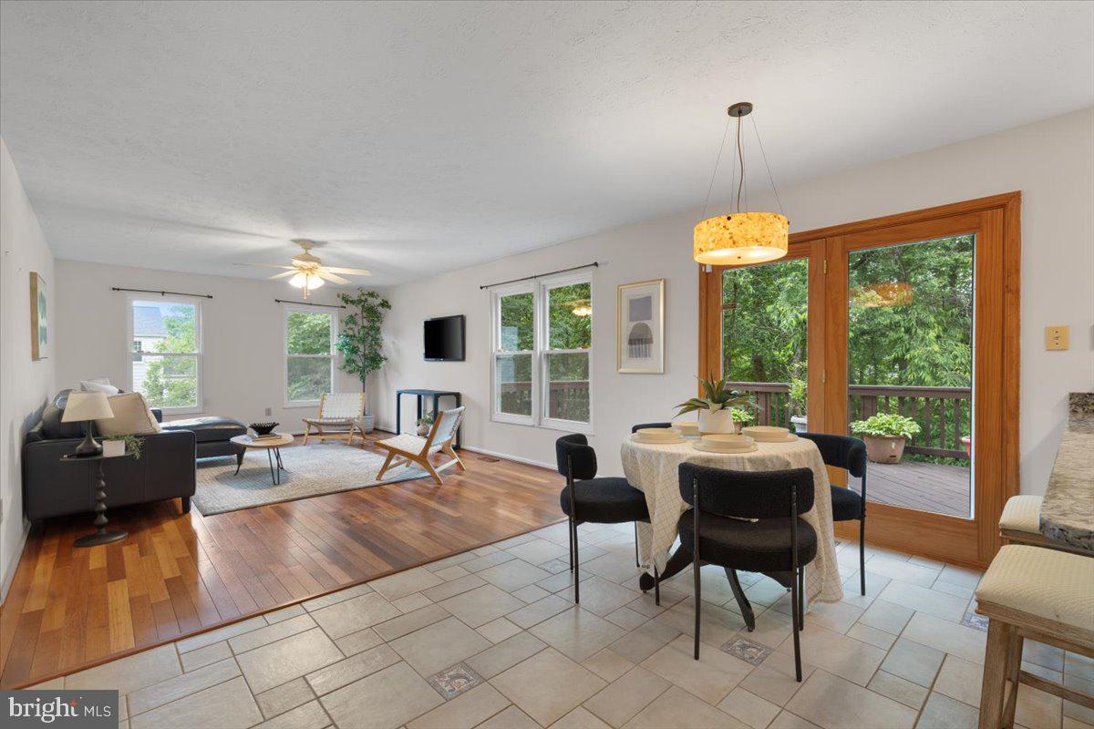 SADDLE CREEK - Residential