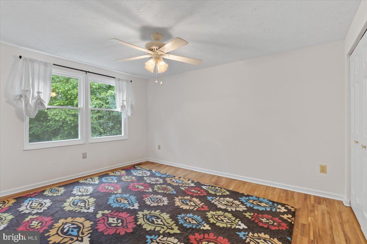 SADDLE CREEK - Residential