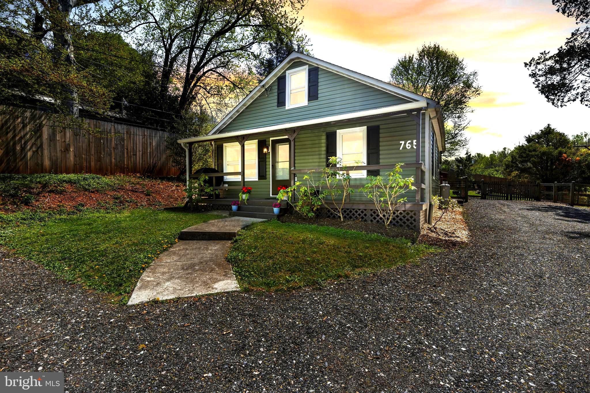 CRANBERRY STATION - Residential