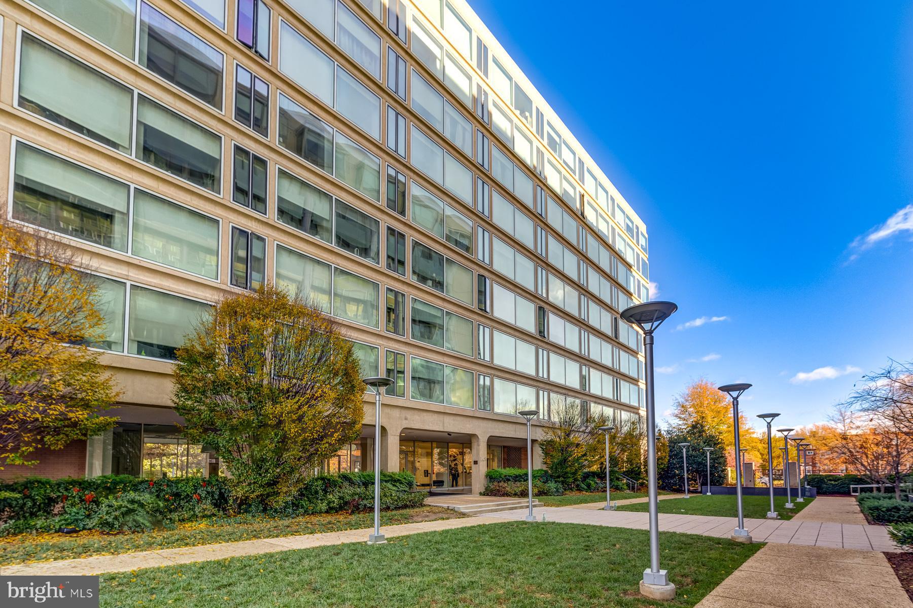 1101 3RD STREET SW 703
