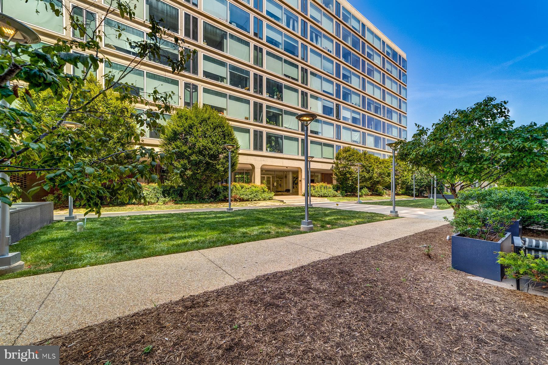 1101 3RD STREET SW 703