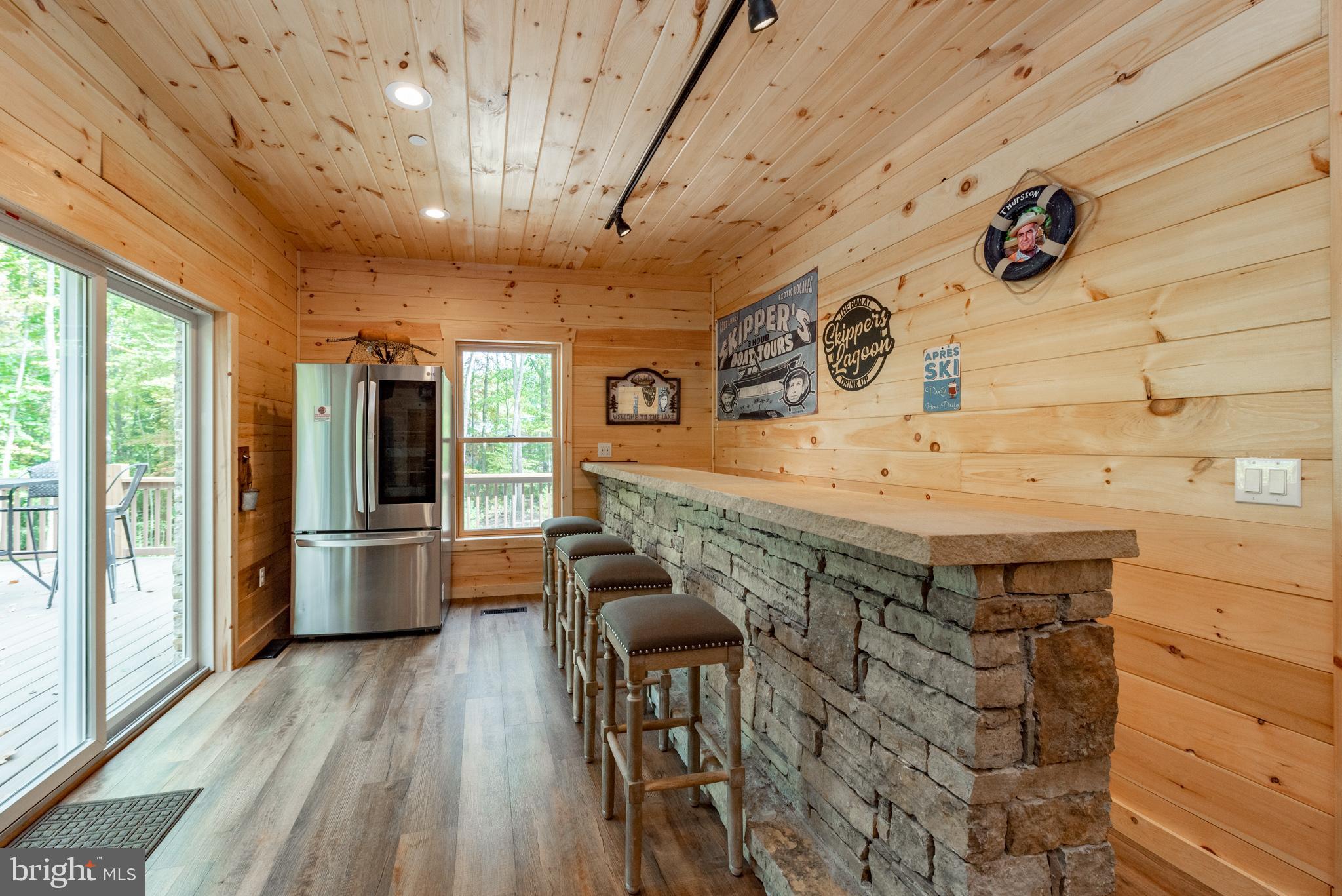 SKIPPERS POINT - Residential