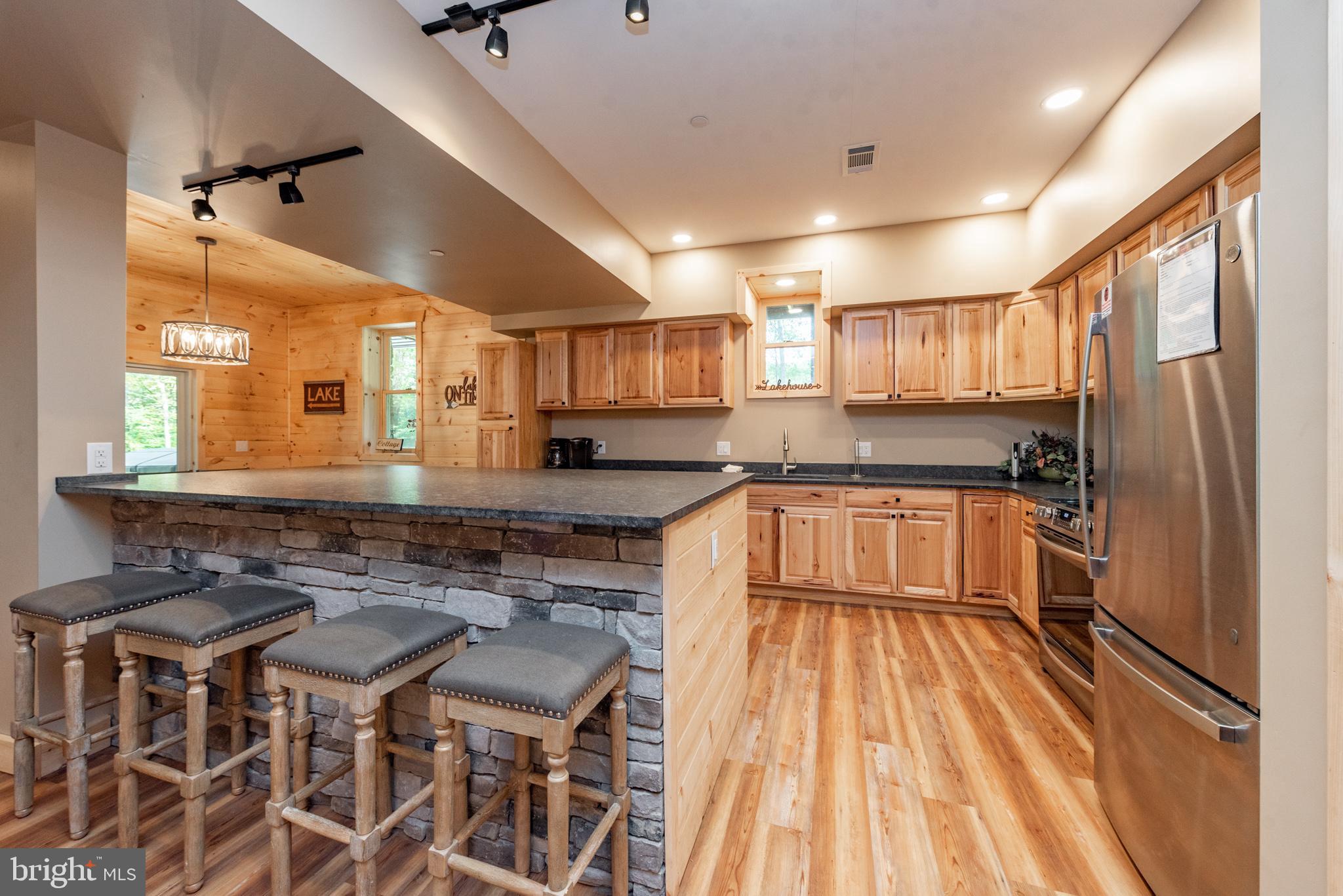 SKIPPERS POINT - Residential