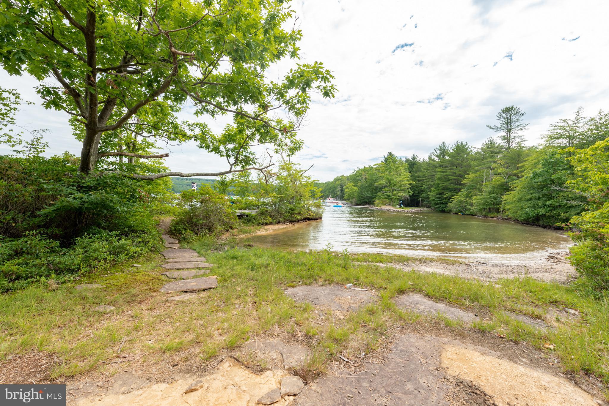 SKIPPERS POINT - Residential