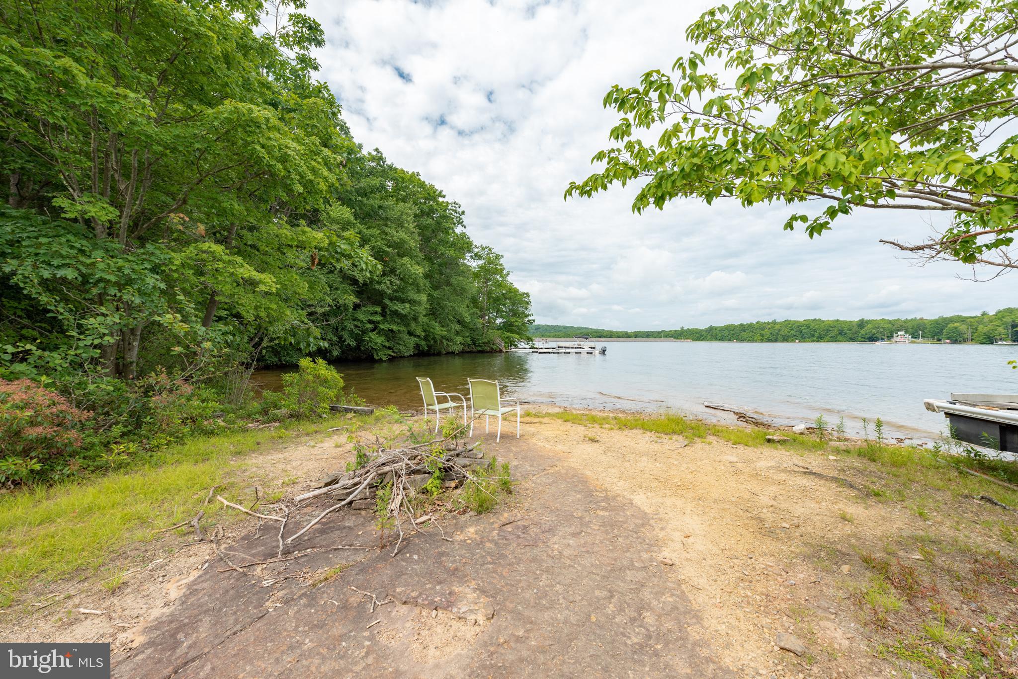 SKIPPERS POINT - Residential