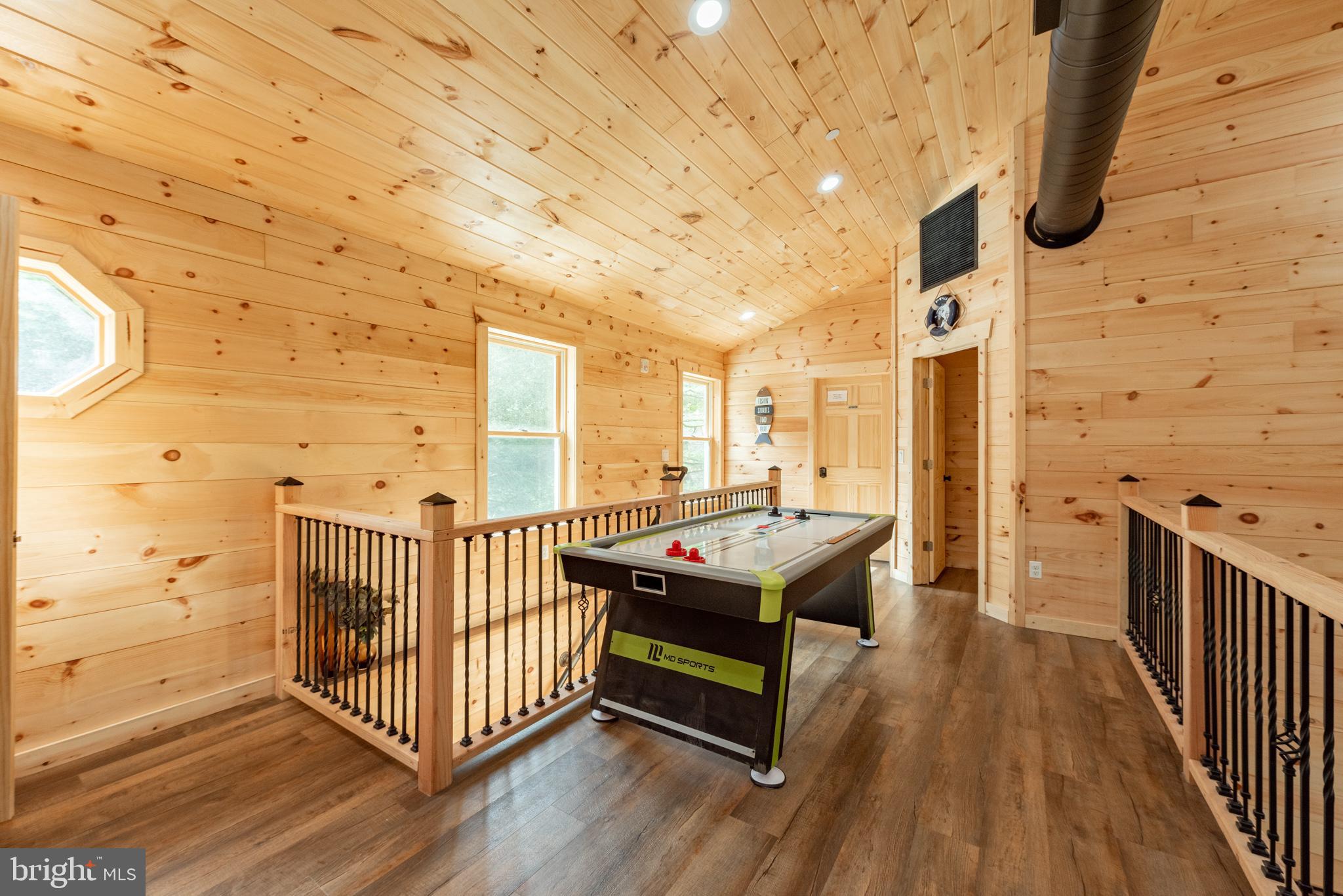 SKIPPERS POINT - Residential