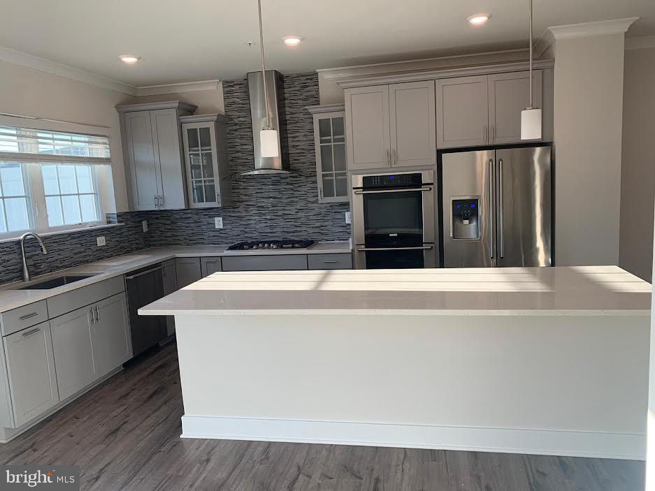 7947 POTTER PLACE