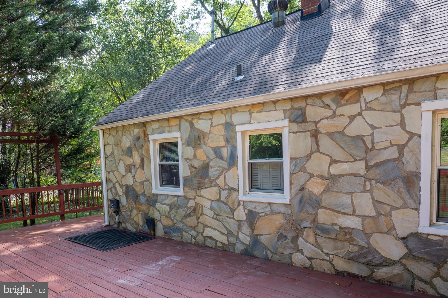 WYACONDA - Residential