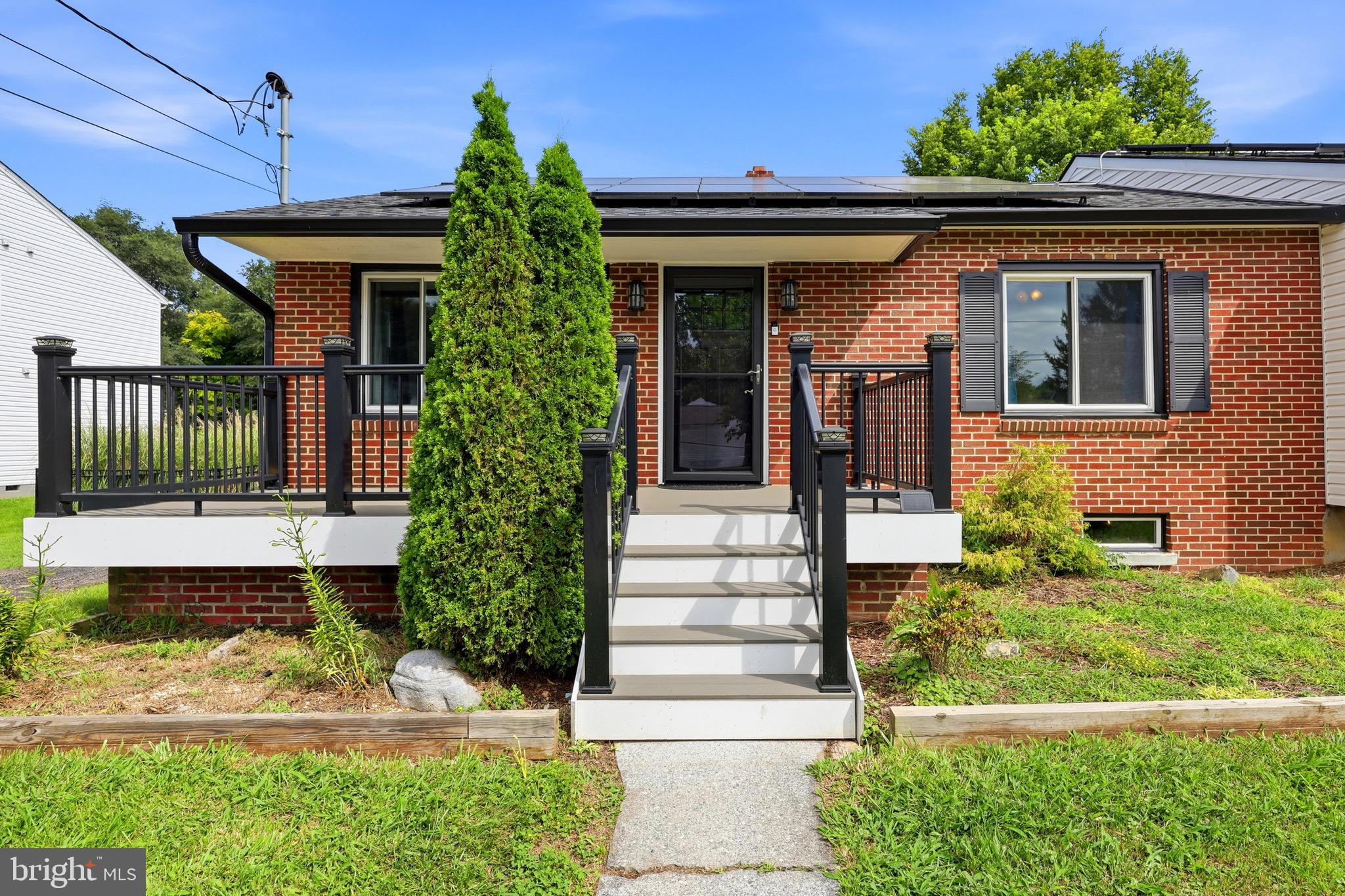 406 W 4TH AVENUE