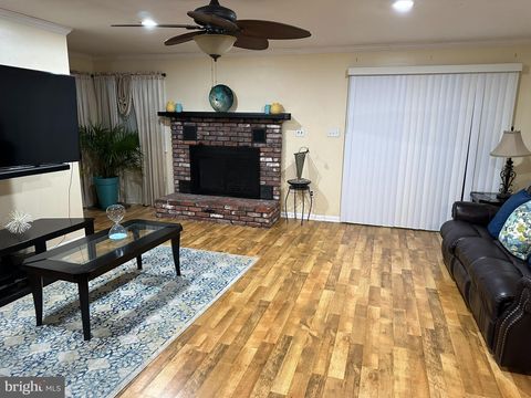 Tiny photo for 4 E Clairmont Drive, NEWARK, DE 19702 (MLS # DENC2099128)