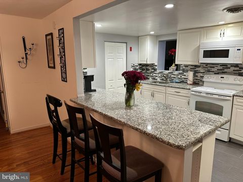 Tiny photo for 4 E Clairmont Drive, NEWARK, DE 19702 (MLS # DENC2099128)