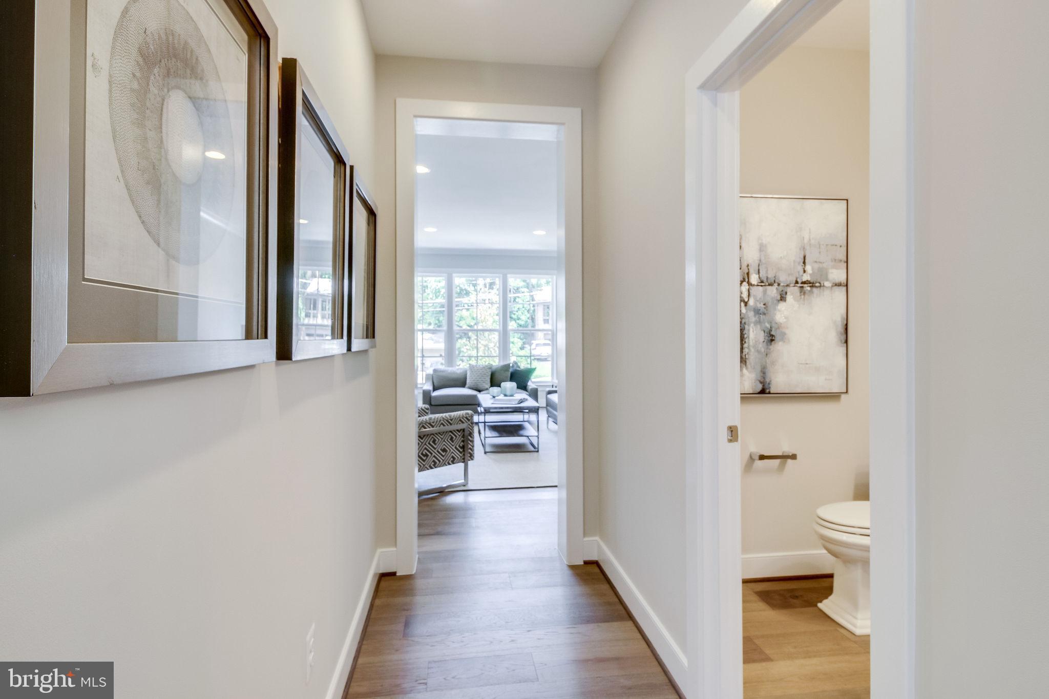 ARLINGTON RIDGE - Residential