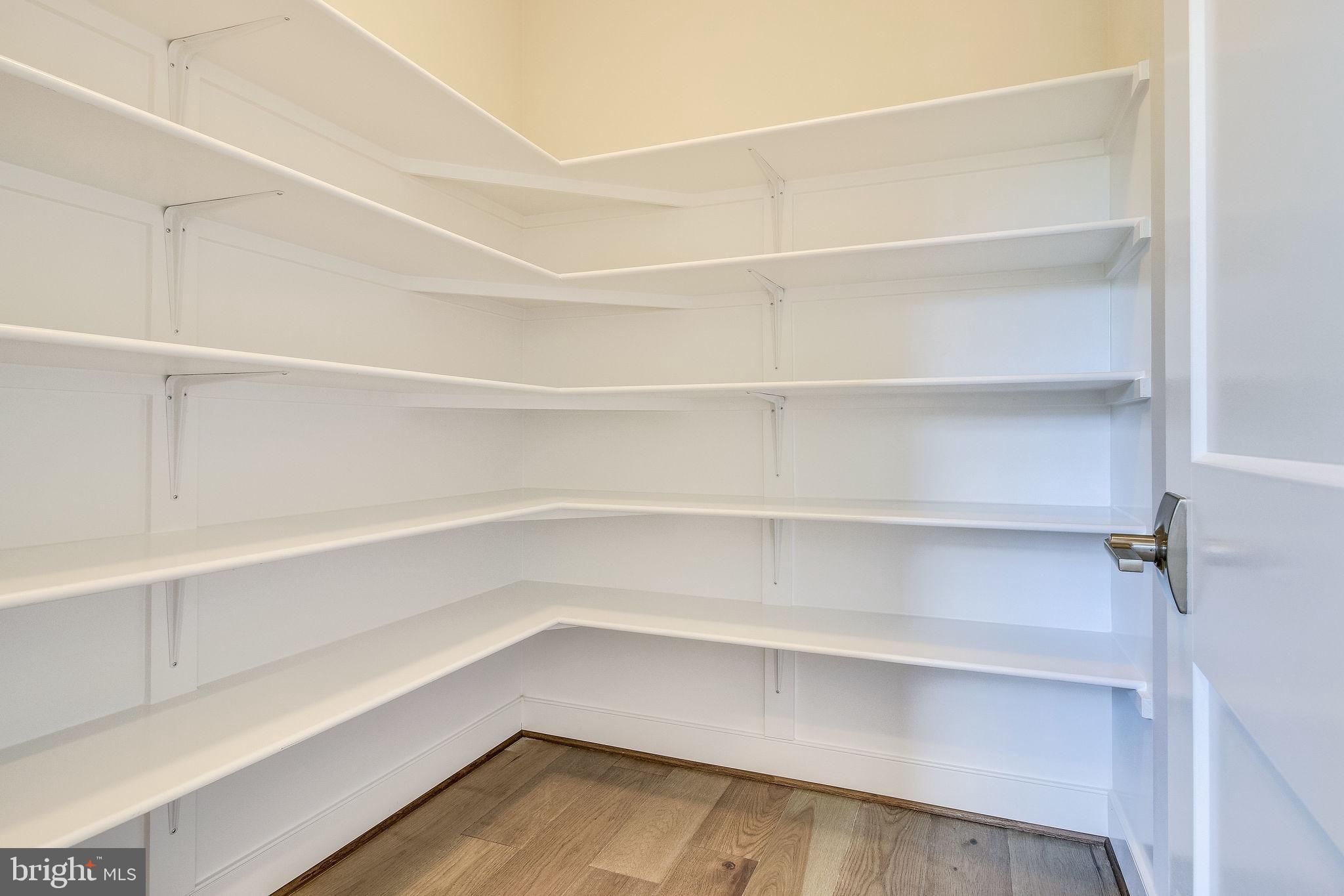 ARLINGTON RIDGE - Residential