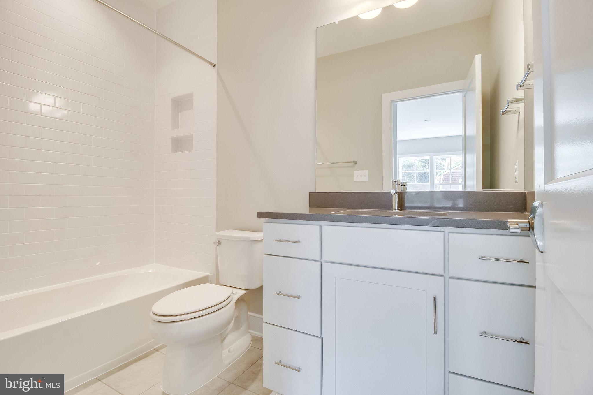 ARLINGTON RIDGE - Residential