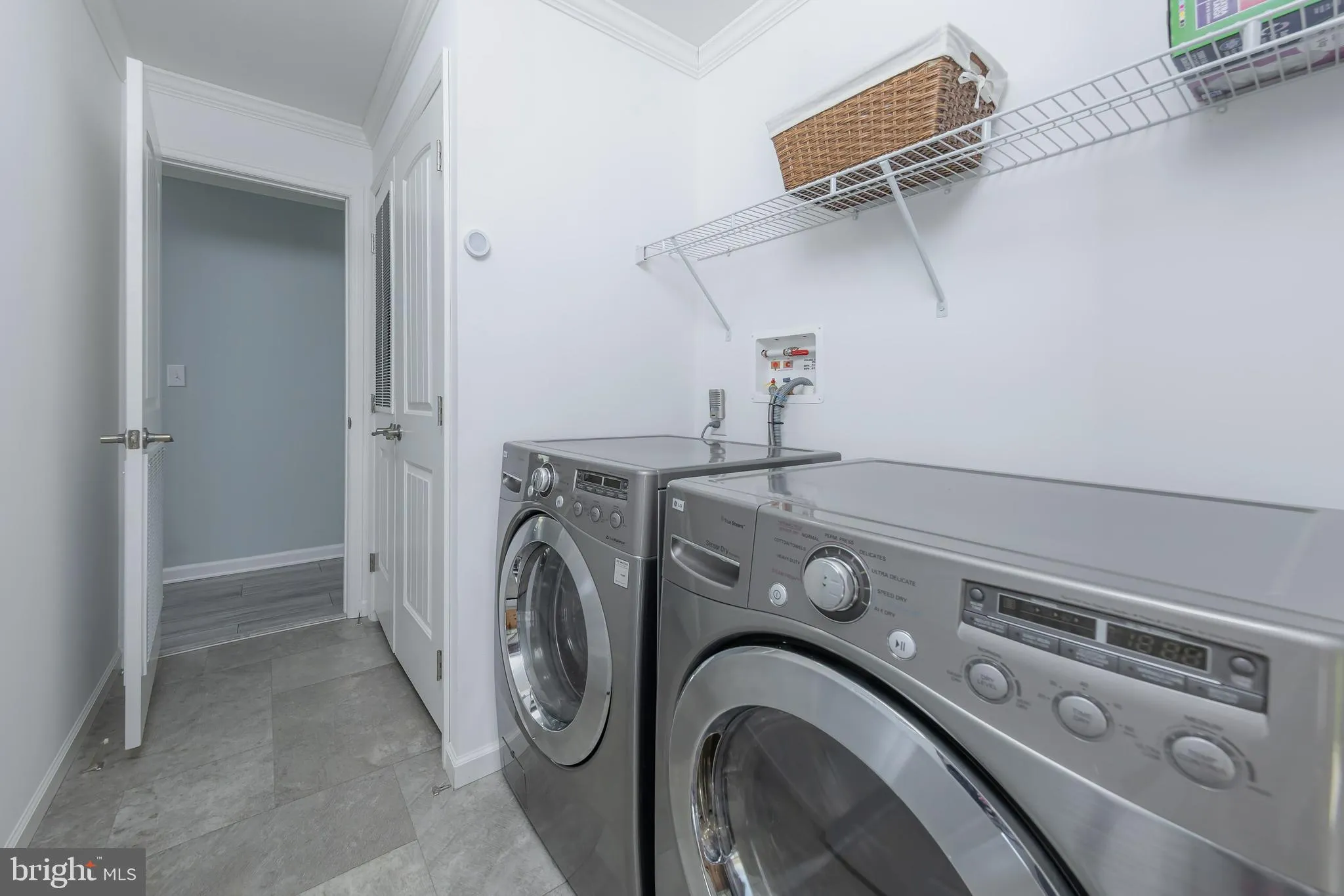 Williamstown, New Jersey 08094, United States, 3 Bedrooms Bedrooms, ,2 BathroomsBathrooms,Residential,Pending,130204