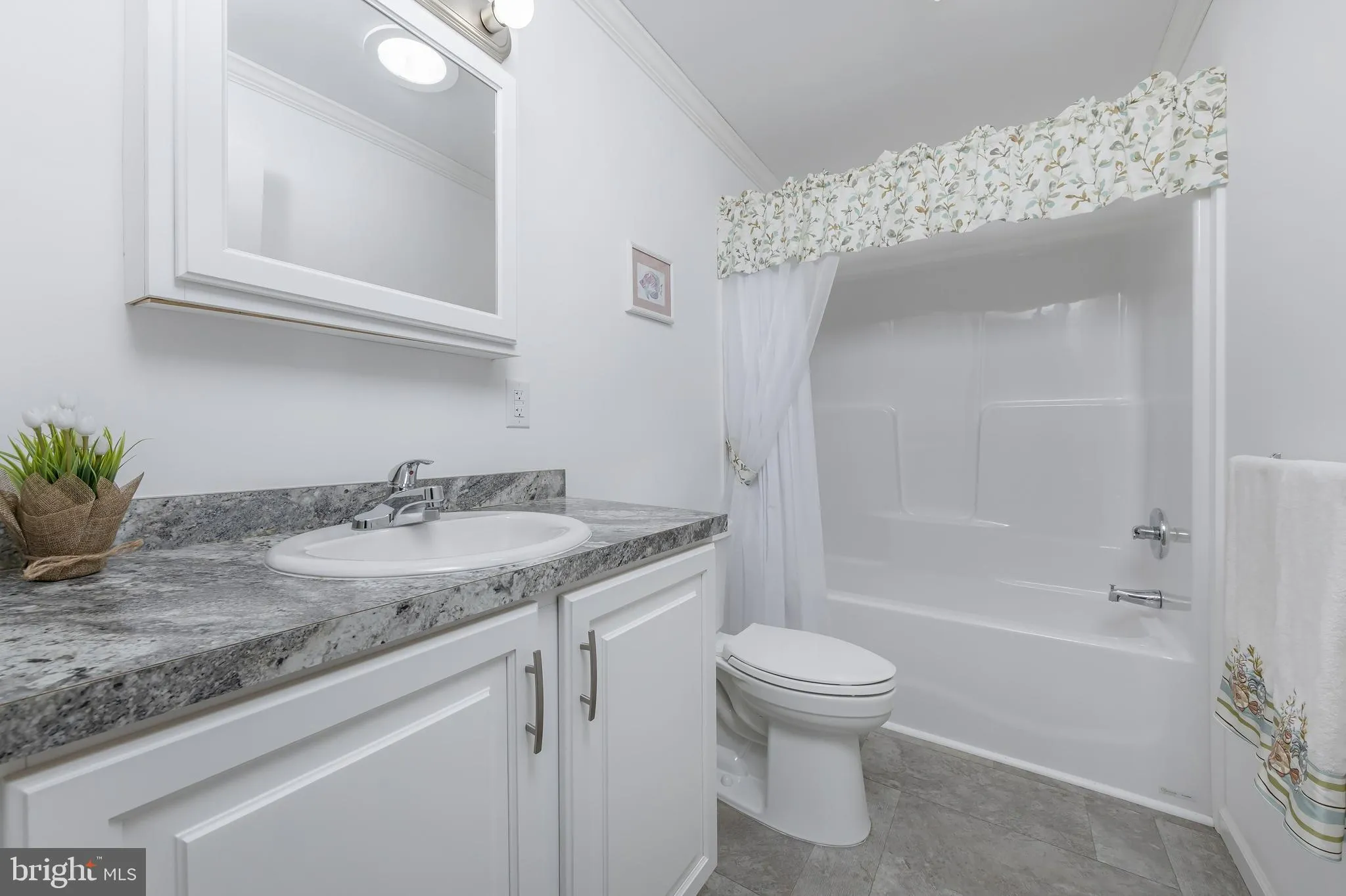 Williamstown, New Jersey 08094, United States, 3 Bedrooms Bedrooms, ,2 BathroomsBathrooms,Residential,Pending,130204