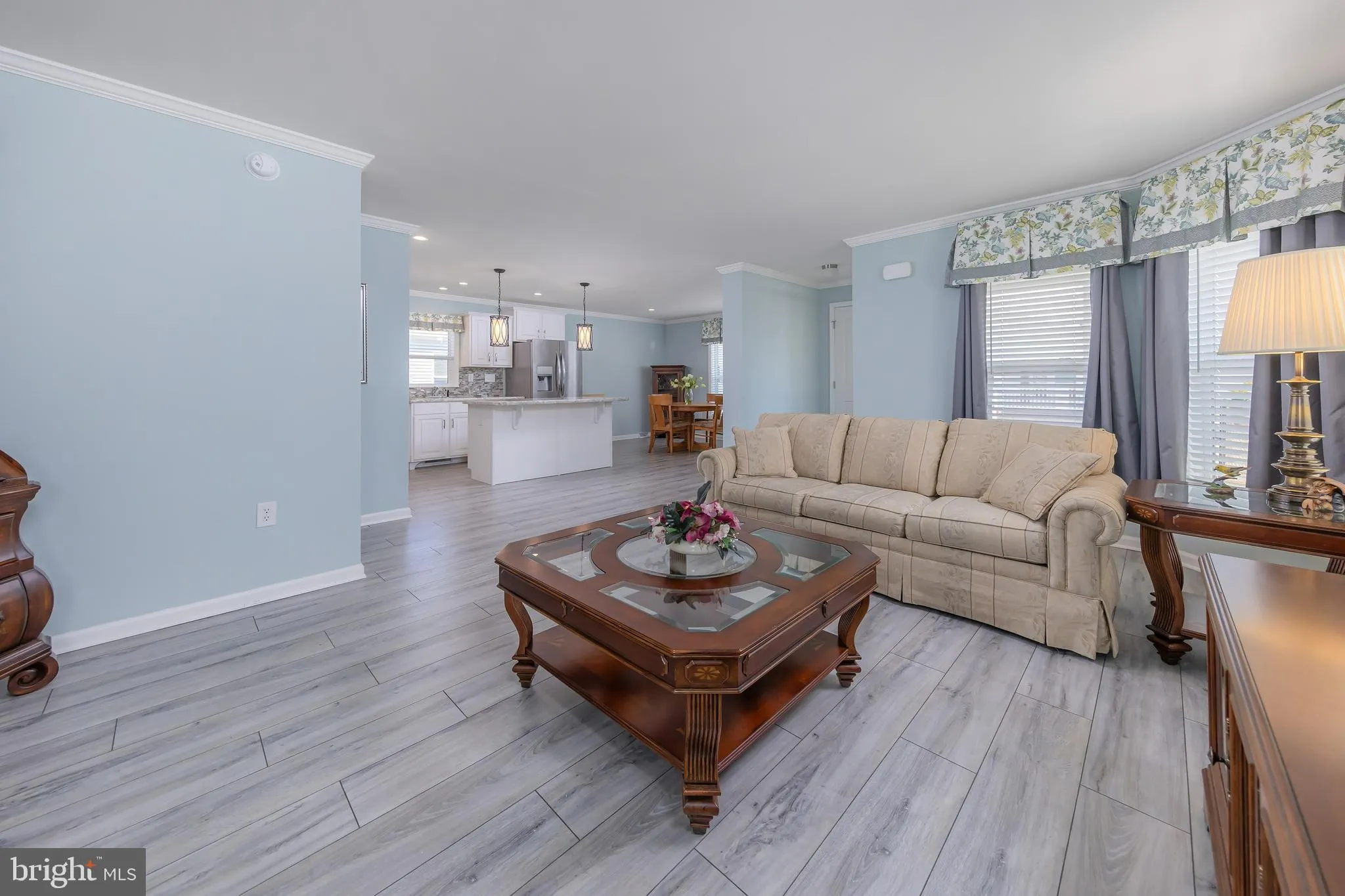 Williamstown, New Jersey 08094, United States, 3 Bedrooms Bedrooms, ,2 BathroomsBathrooms,Residential,Pending,130204