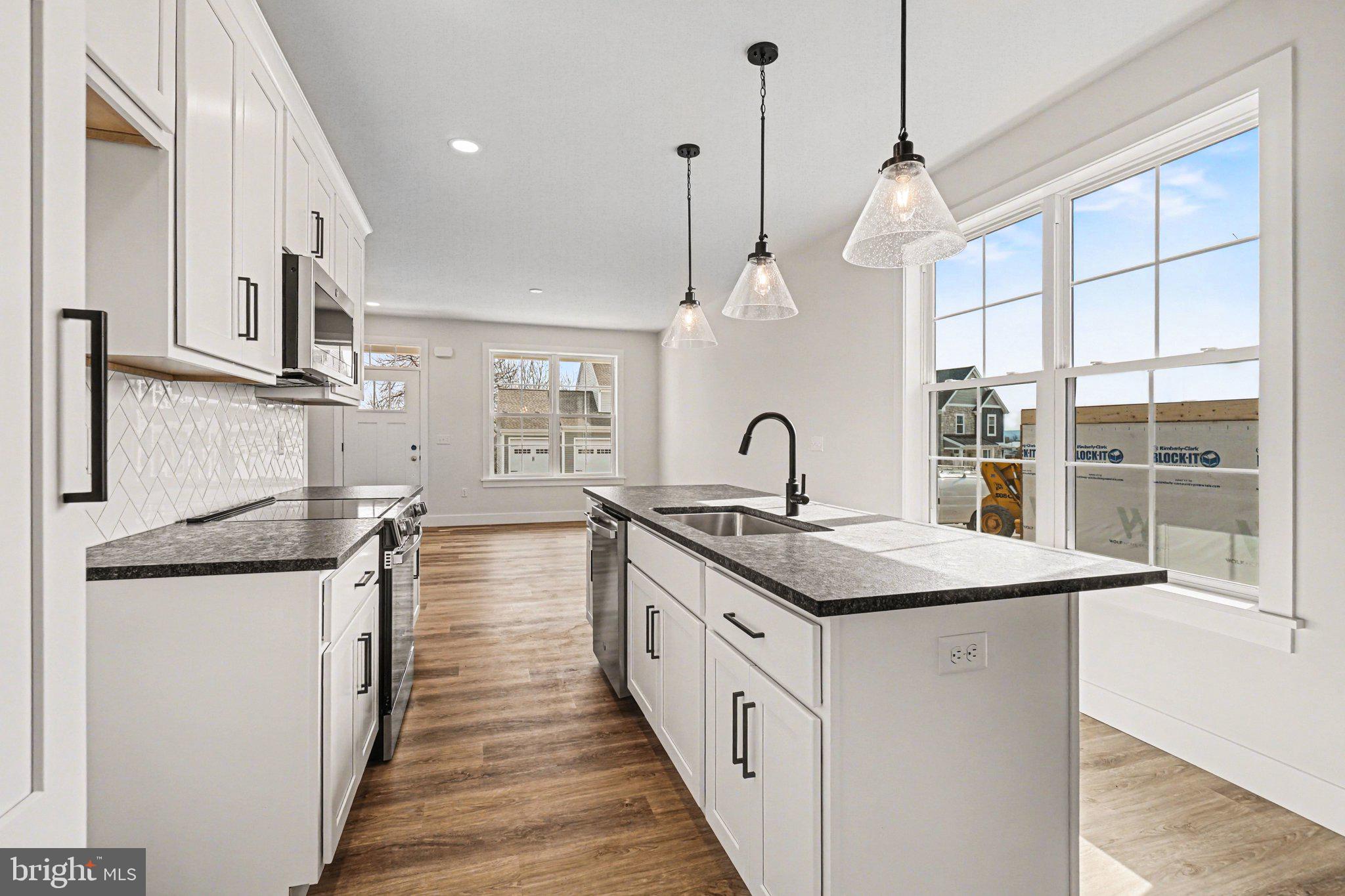 WESTBROOKE HILLS - Residential