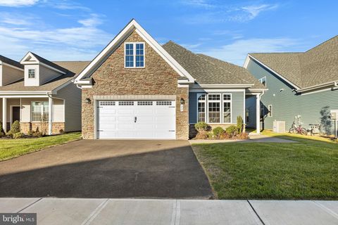 22 SAMJAN CIRCLE HIGHTSTOWN NJ 08520