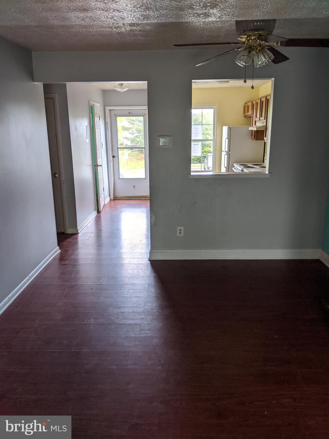 WOODBRIDGE CENTER - Residential