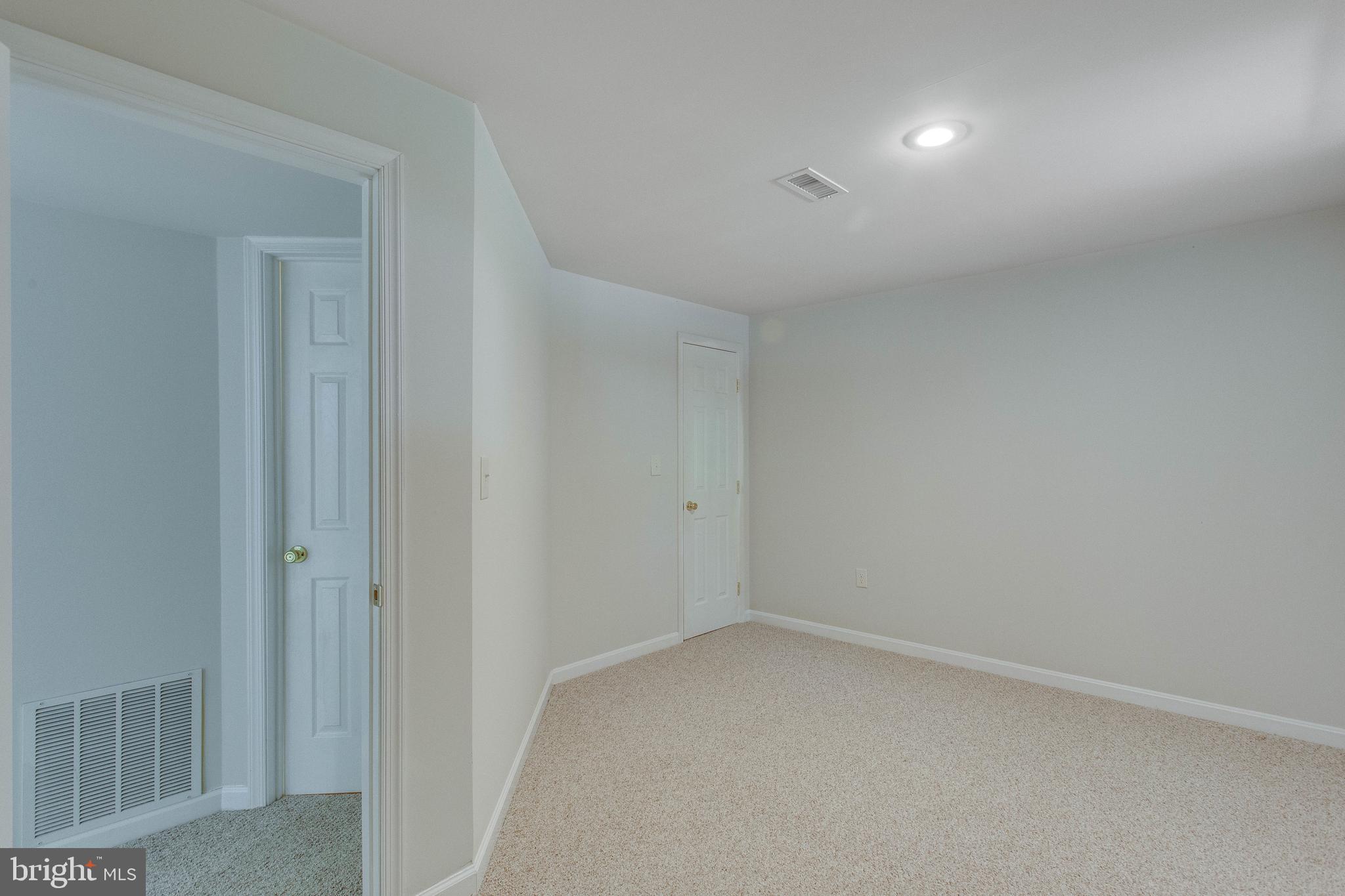 FIRWOOD MANOR - Residential