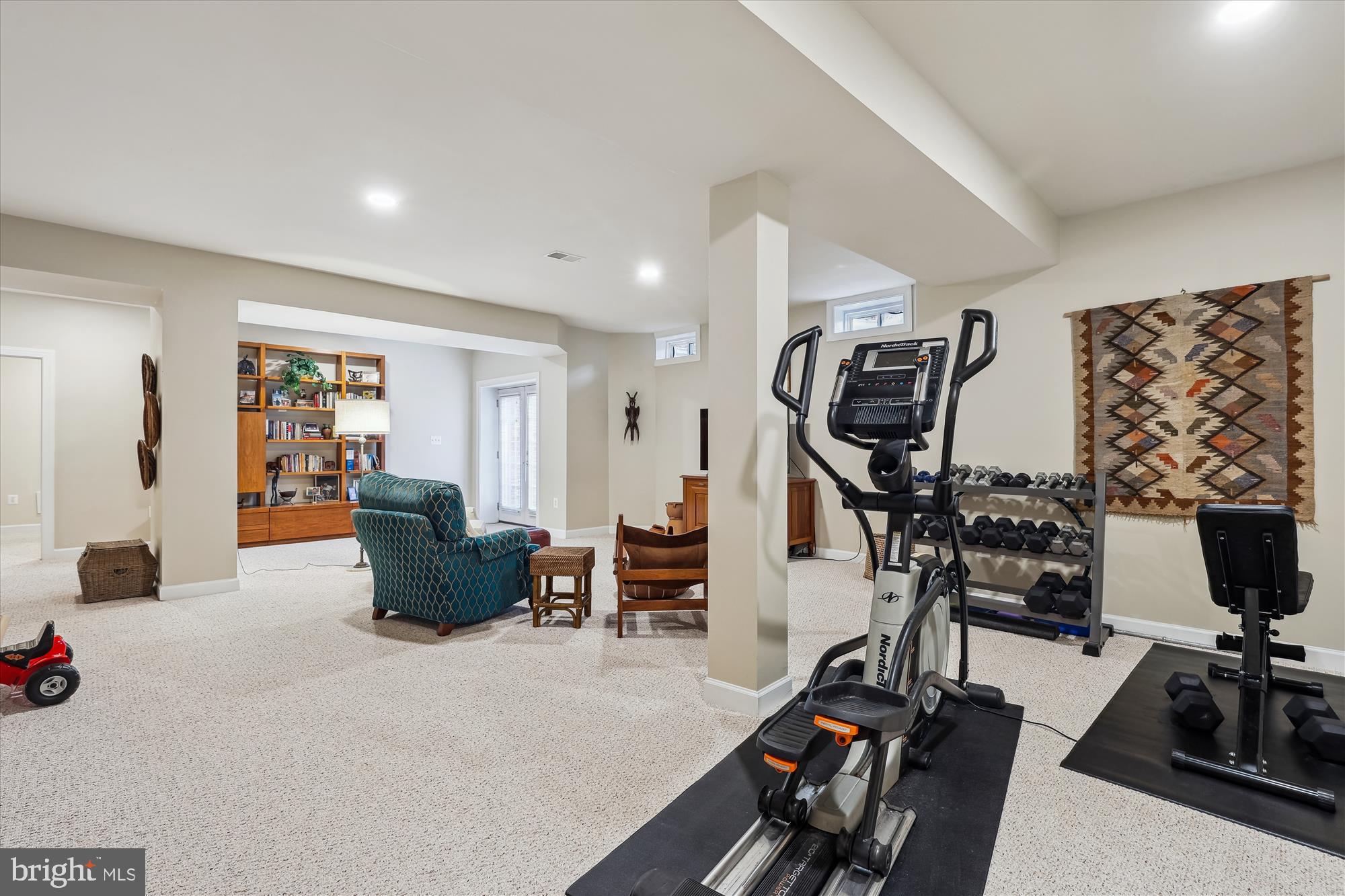 LANSDOWNE ON THE POTOMAC - Residential