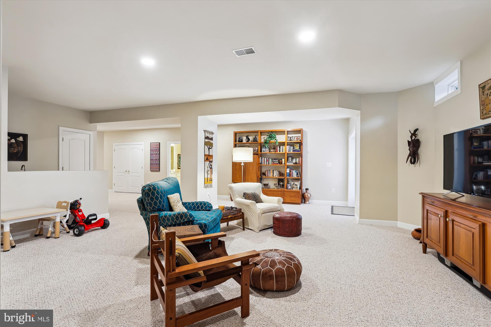 LANSDOWNE ON THE POTOMAC - Residential